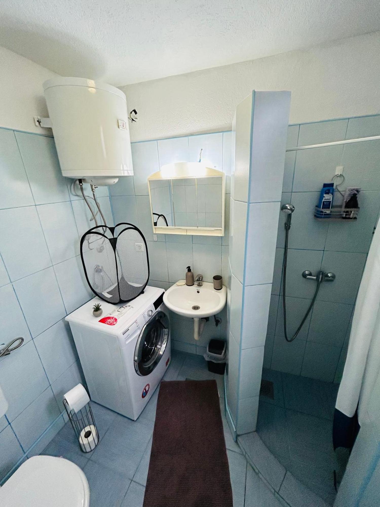 Apartmani Star Tuzla Ngoại thất bức ảnh