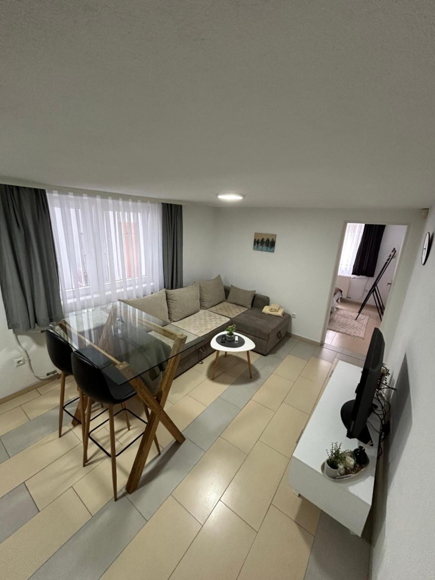 Apartmani Star Tuzla Ngoại thất bức ảnh