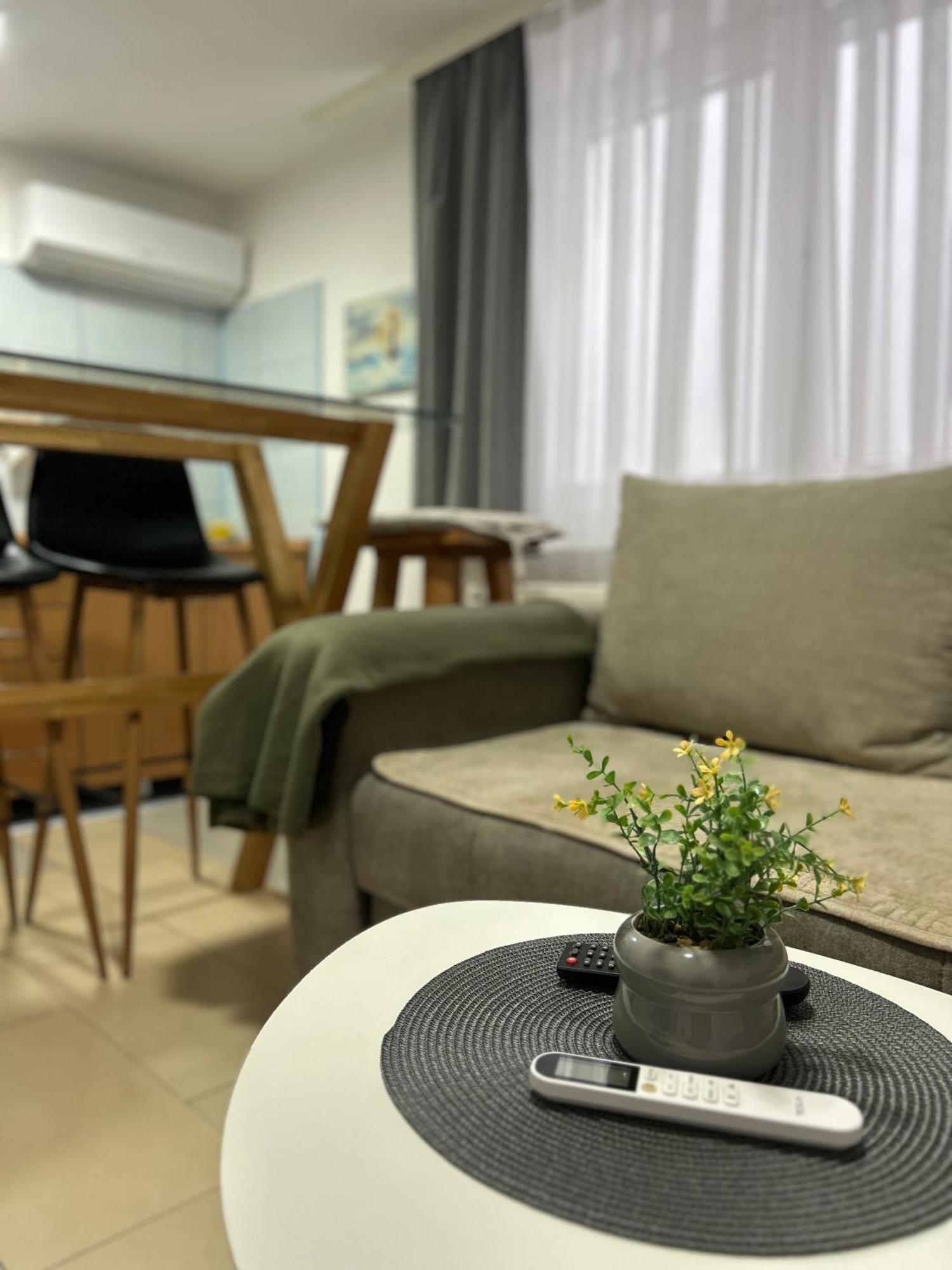 Apartmani Star Tuzla Ngoại thất bức ảnh